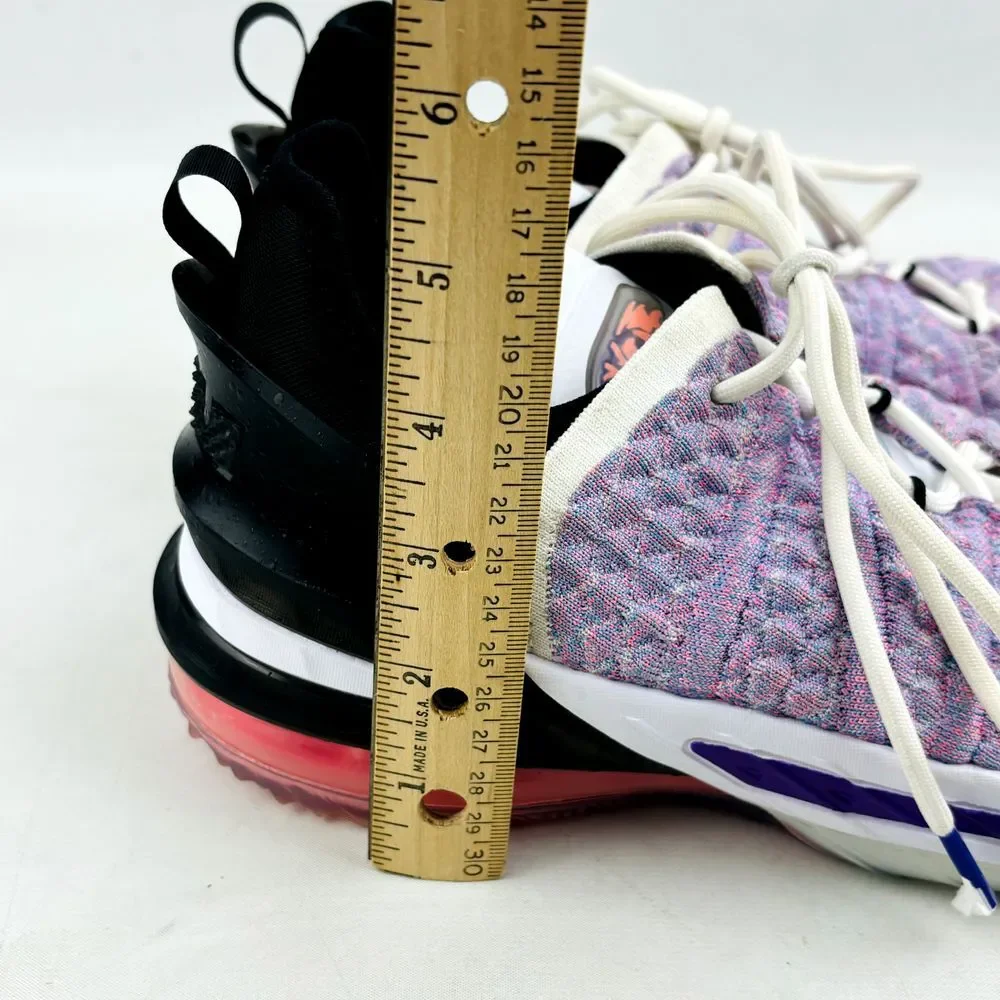 Nike Big Kid's Lebron 18 GS Graffiti‎ Basketball Shoes Youth 7 Purple CW2760-900